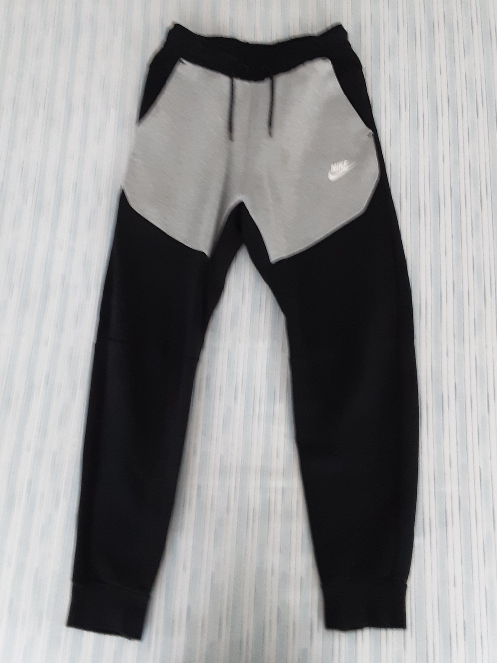 Mens Nike Tech Fleece Joggers.